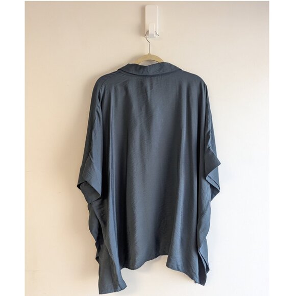 Wynne Layers Collared Poncho Cape - Picture 3 of 7